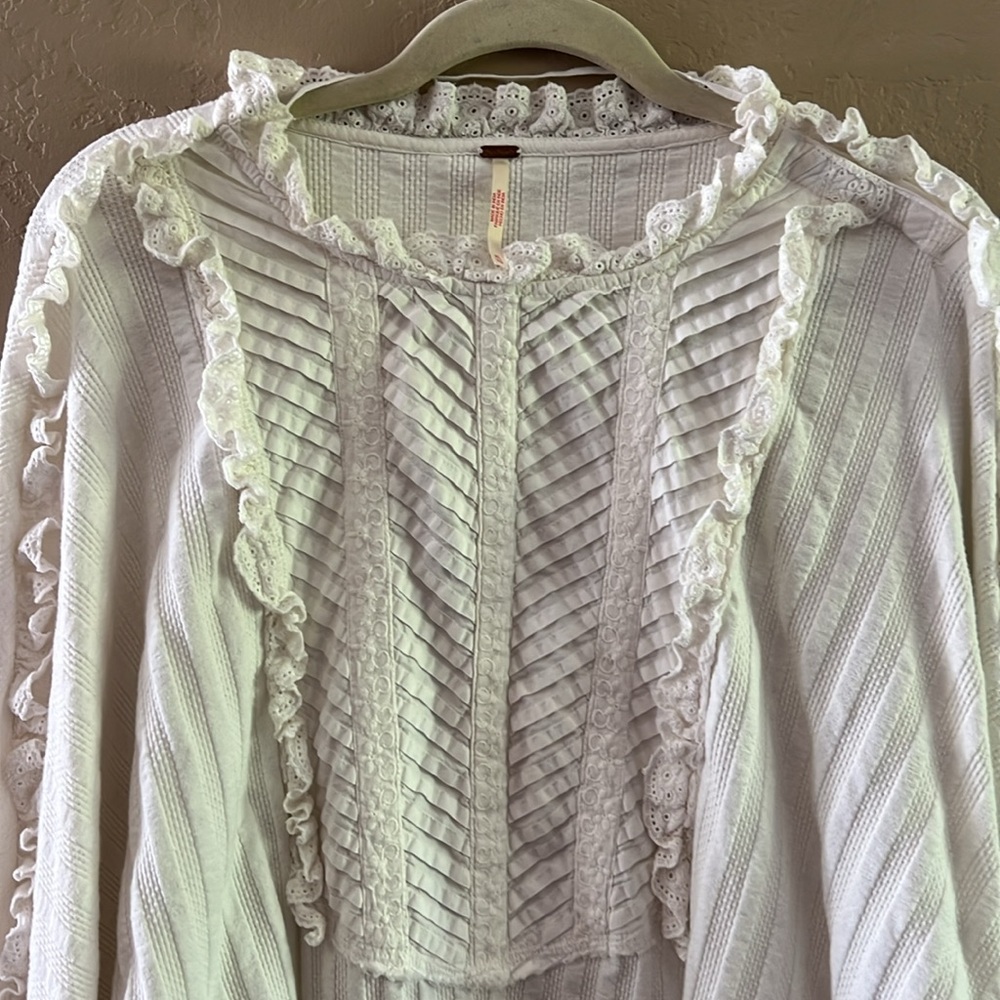 Free People Women’s More Romance Top color Ivory size XL - Picture 5 of 16